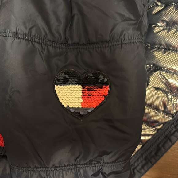 Tommy Hilfiger Black Coat with Logo - Picture 10 of 11